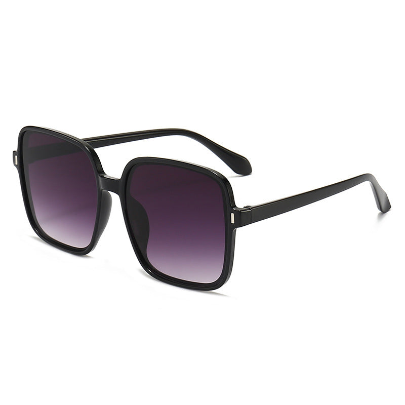 Chic Oversized Square Sunglasses - Trendy Frame, UV Protection, Fashionable