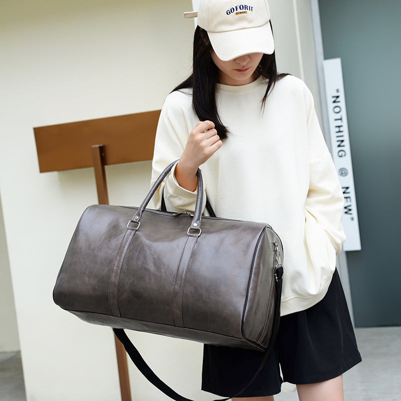 Luxurious Leather Travel Duffel Bag - Spacious & Stylish Weekend Getaway Essential