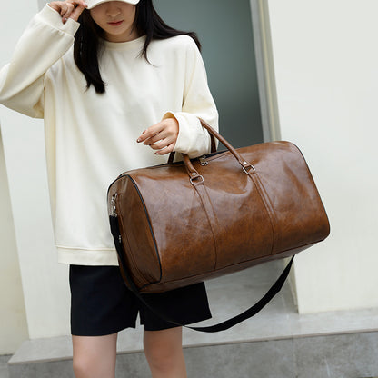 Luxurious Leather Travel Duffel Bag - Spacious & Stylish Weekend Getaway Essential